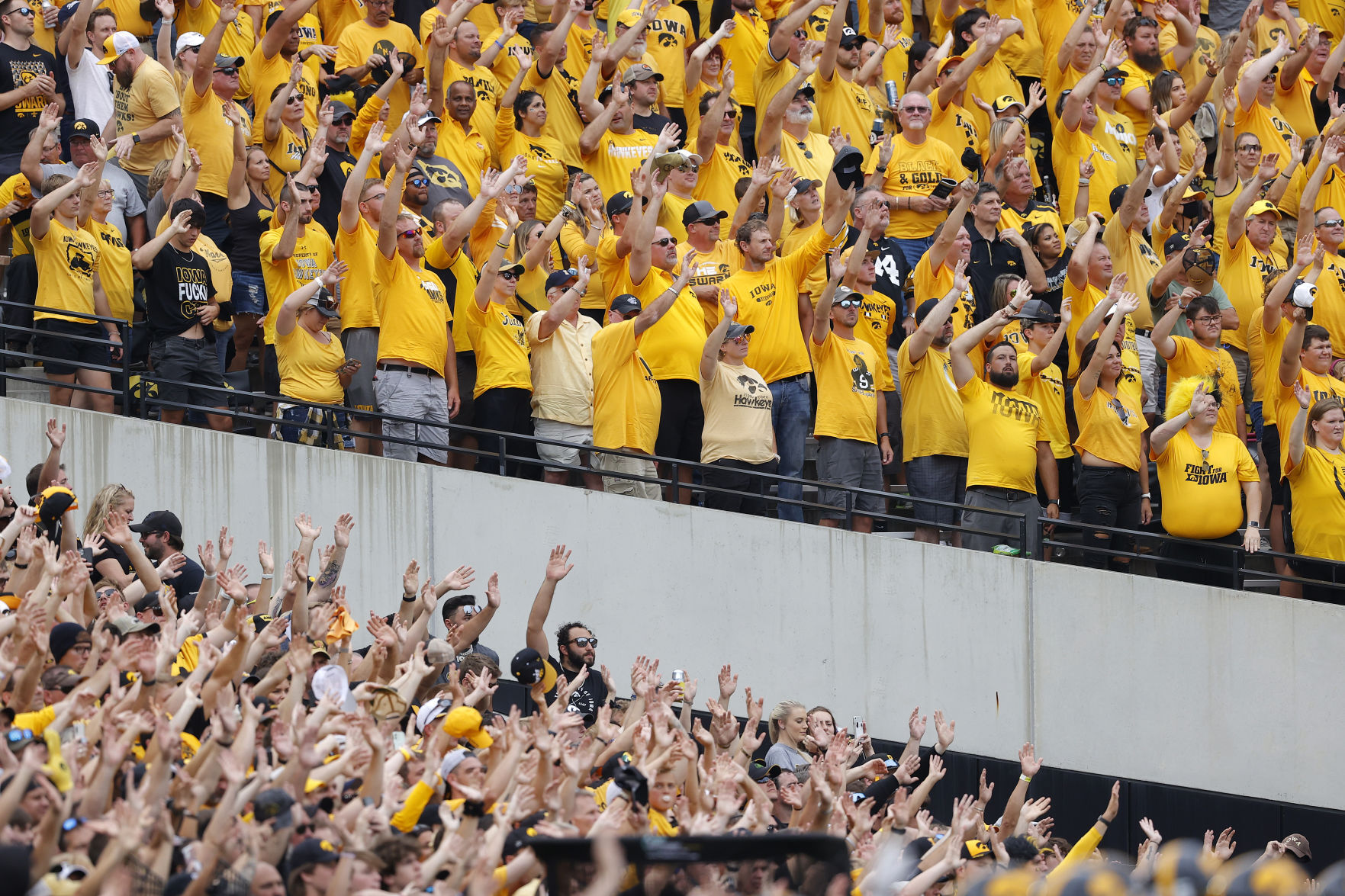 Penn St Iowa Football
